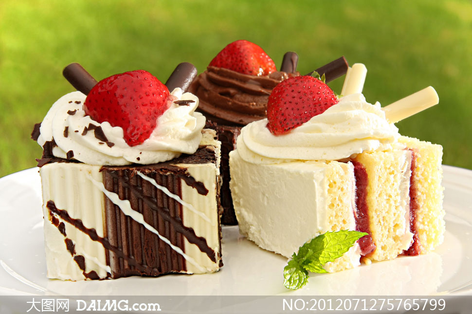 巧克力草莓奶油蛋糕摄影高清图片 - 大图网设计